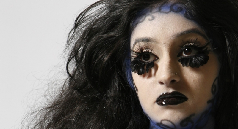 Colourful airbrush and body-paint makeup